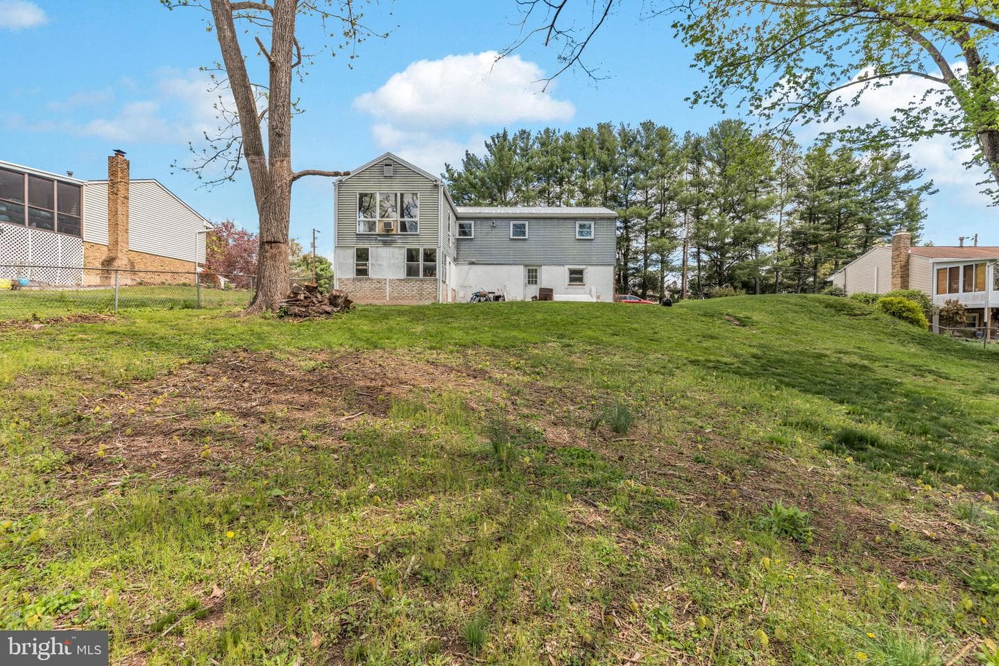 832 Stoney Creek Drive photo 23