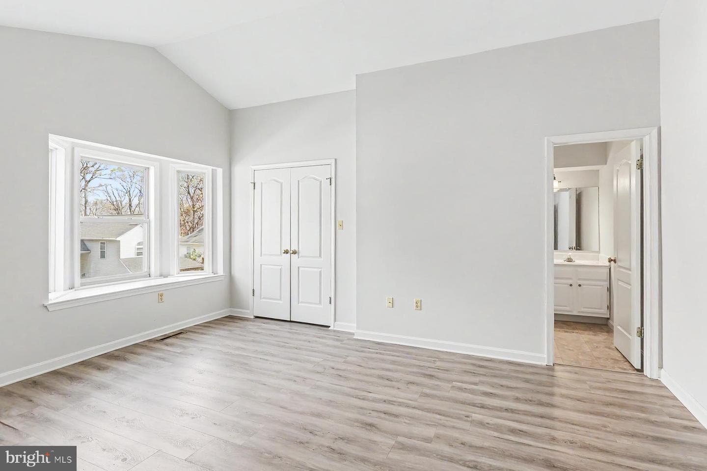 6109 Summit Pointe Drive photo 18