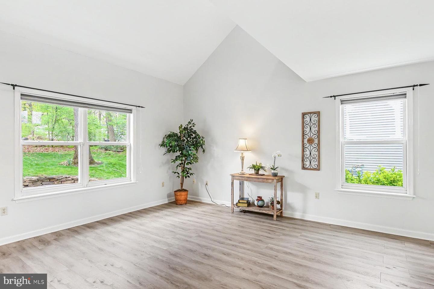 6109 Summit Pointe Drive photo 8