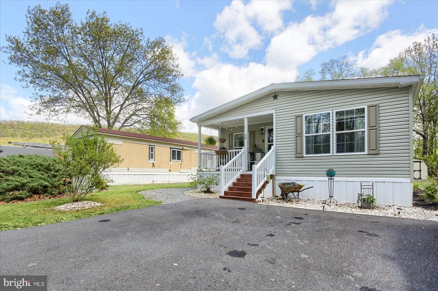 69 S Elmer Avenue photo 4