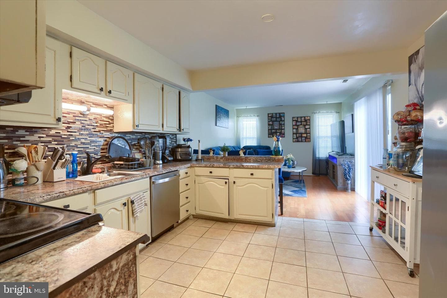 5438 Autumn Drive photo 14