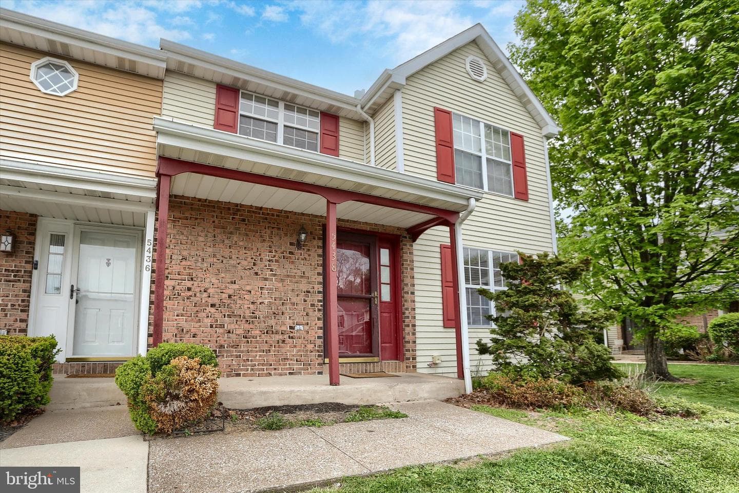 5438 Autumn Drive photo 2