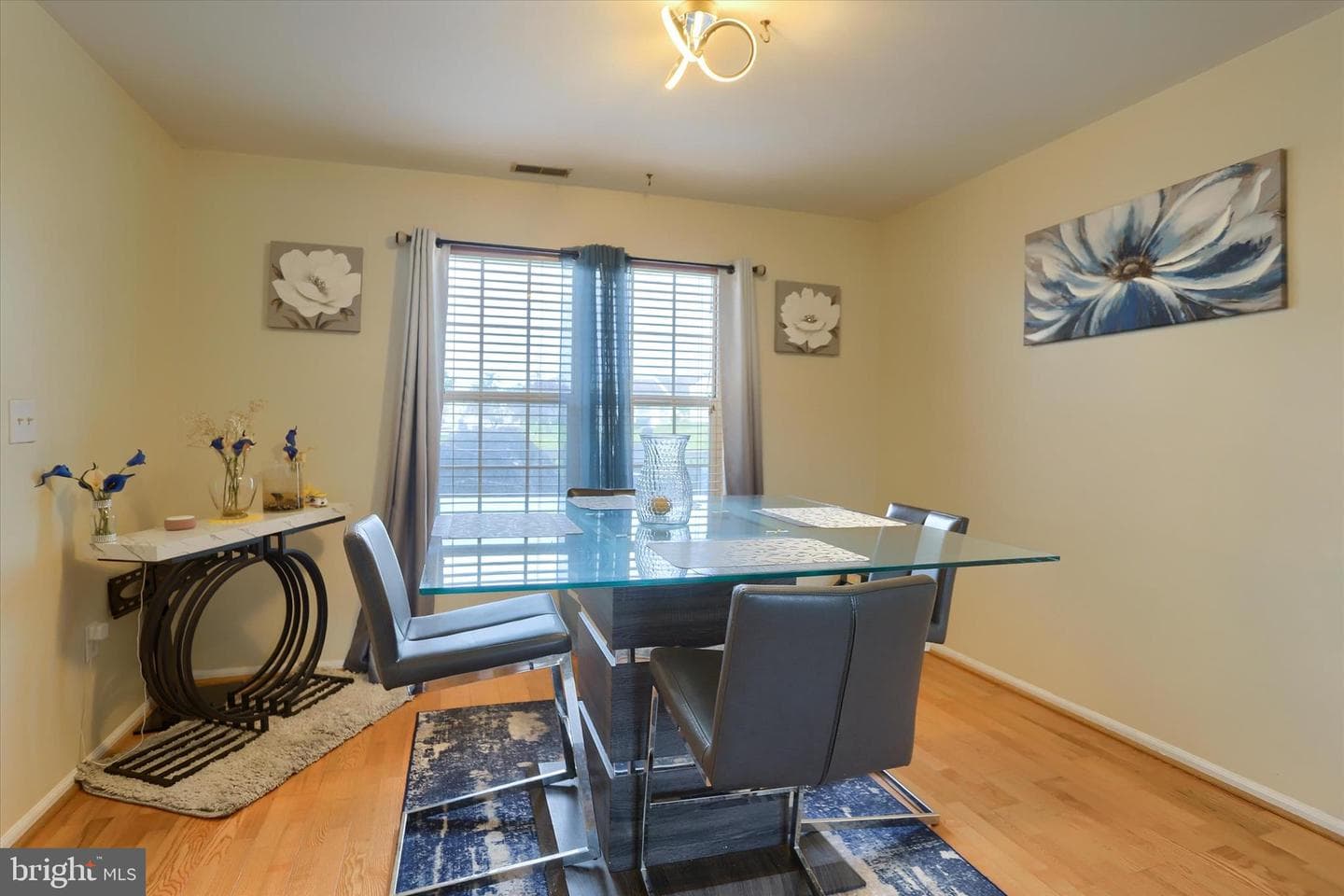 5438 Autumn Drive photo 7