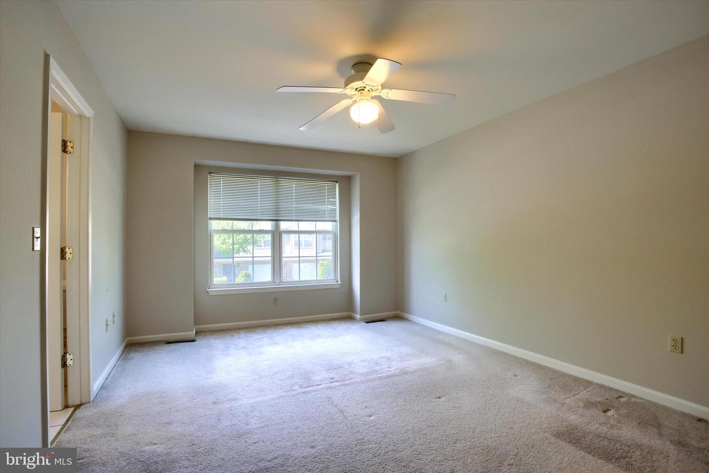 114 Cardinal Lane photo 14