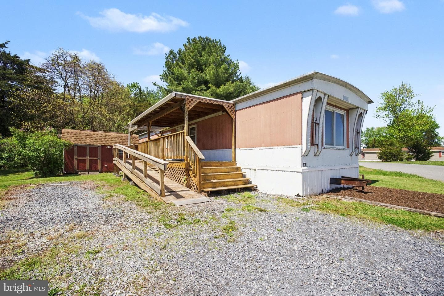 103 Florence Drive photo 2