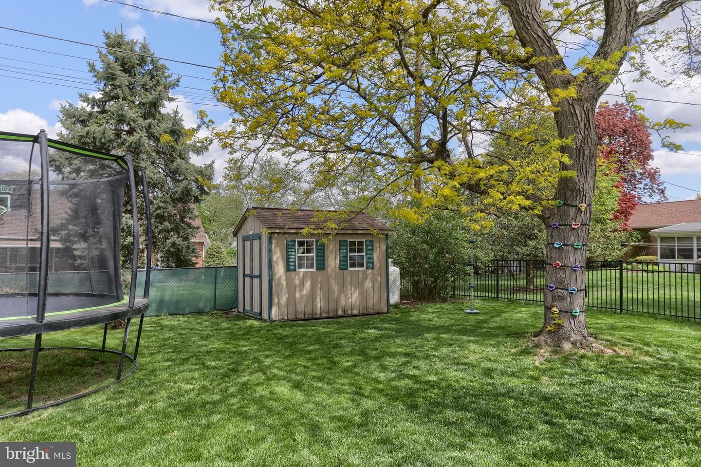 4610 South Road photo 34