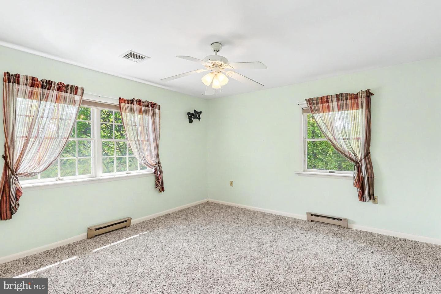 5900 Ivy Lane photo 22
