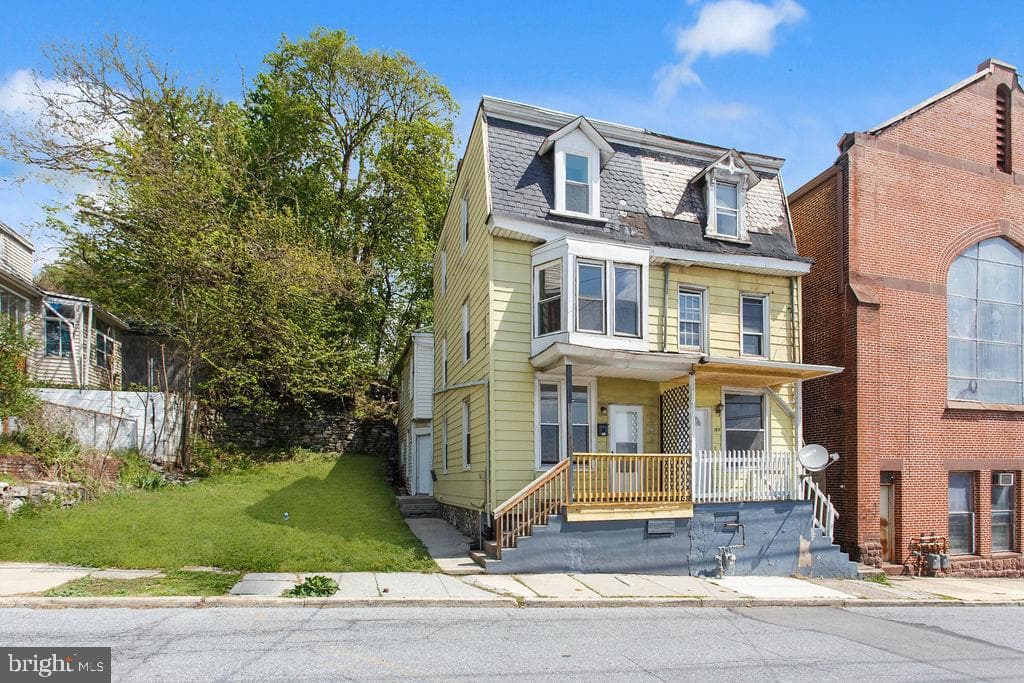 211 N 2nd Street photo 3