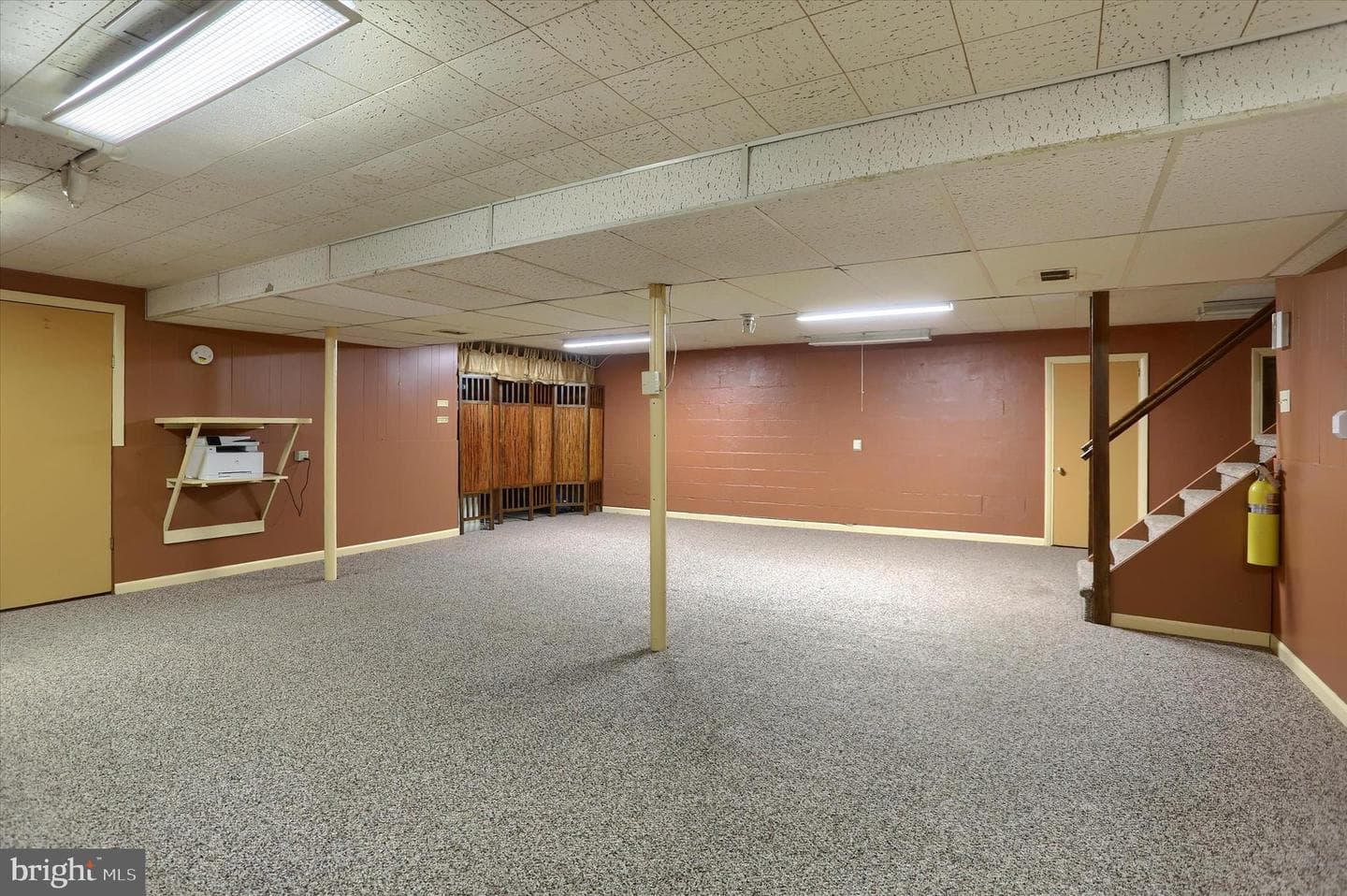 501 Clinton Road photo 23