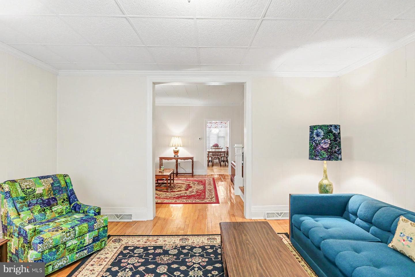 686 Highland Street photo 9
