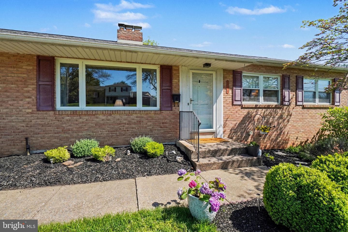 3870 Dawn Mar Street photo 3
