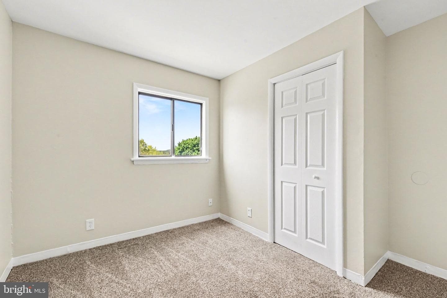 533 Saint Marys Drive photo 11