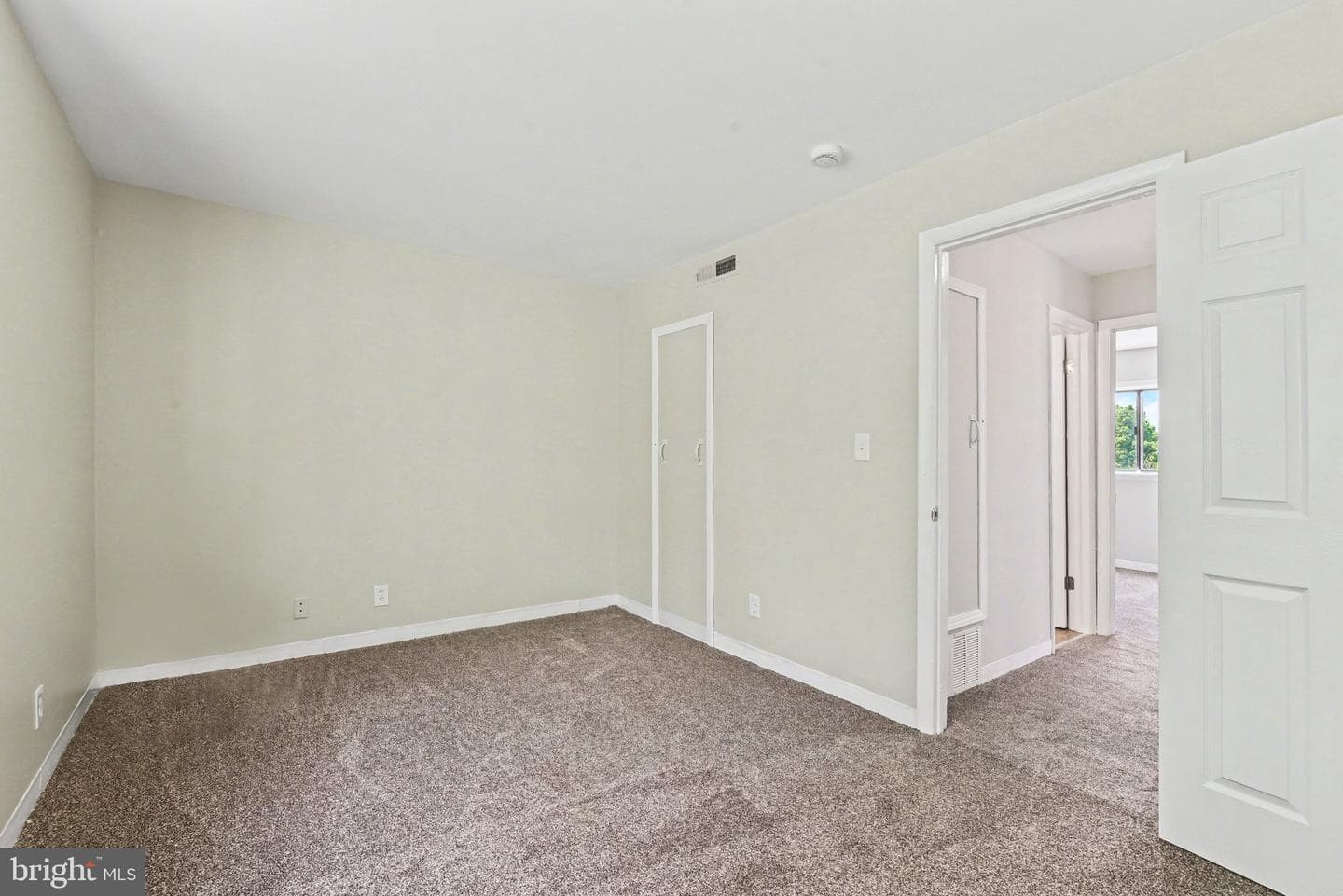 533 Saint Marys Drive photo 9