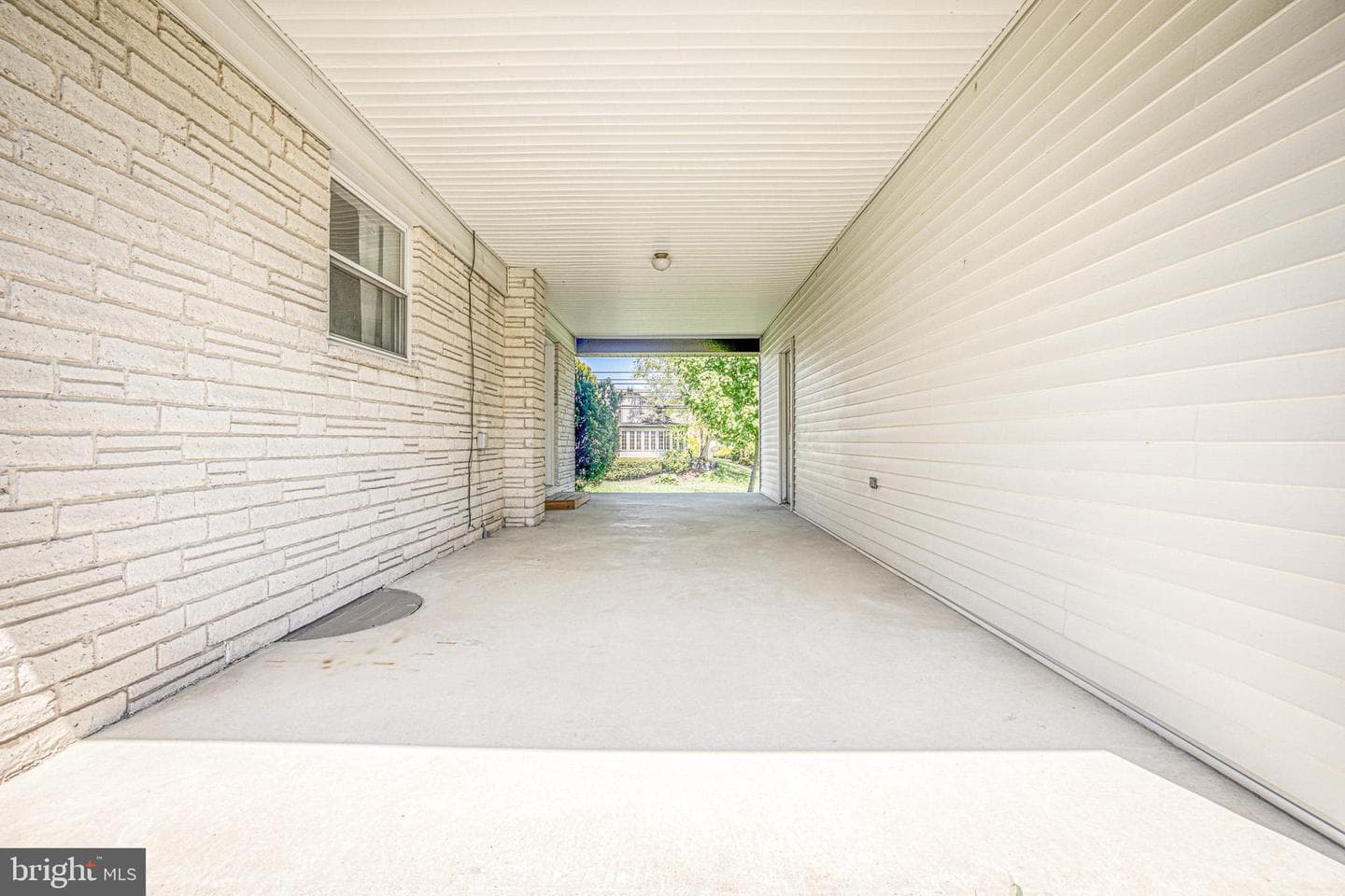321 E Glenn Road photo 6