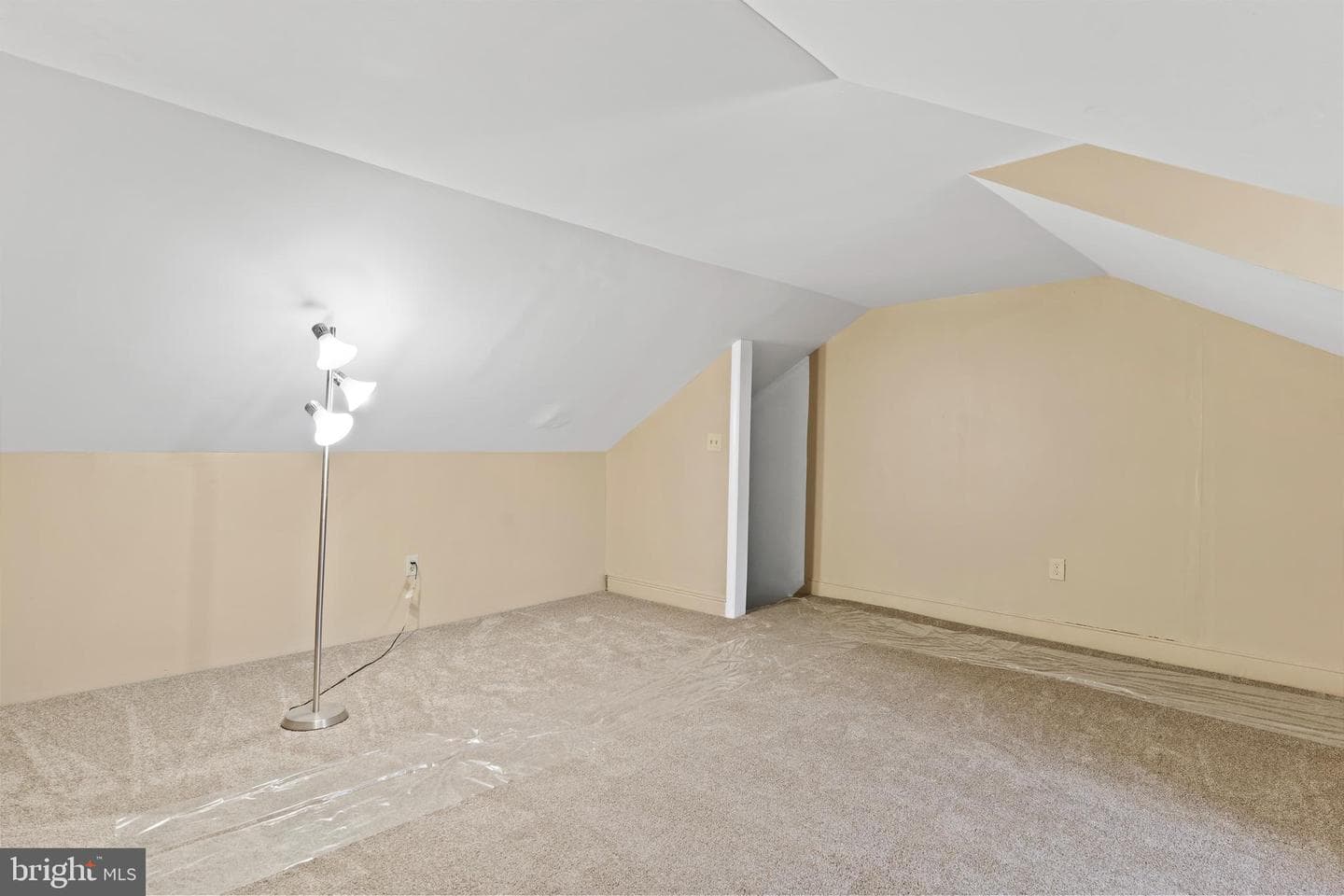 124 Lincoln Street photo 19