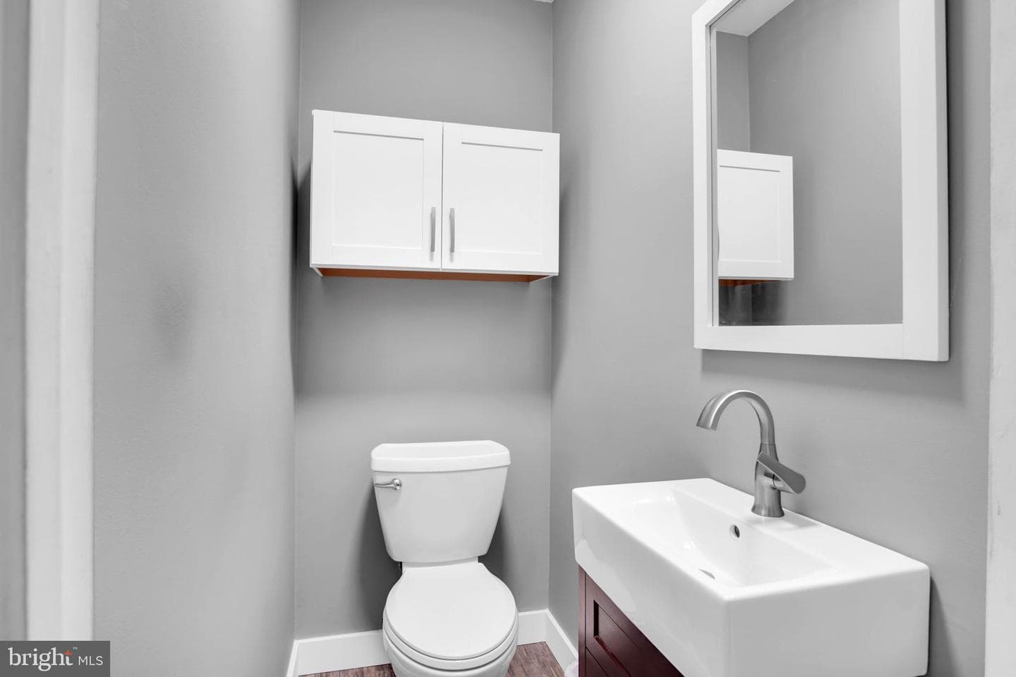 7952 Jefferson Street photo 11