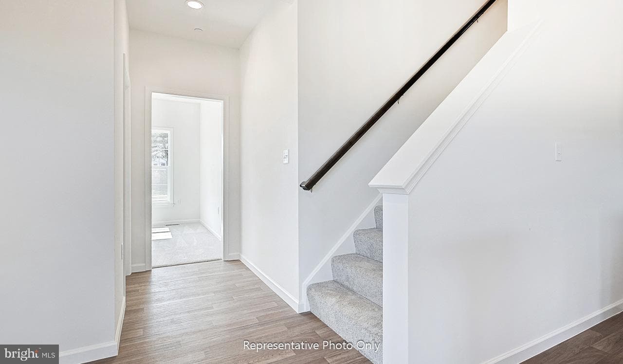 7827 Oak Brook Drive photo 5