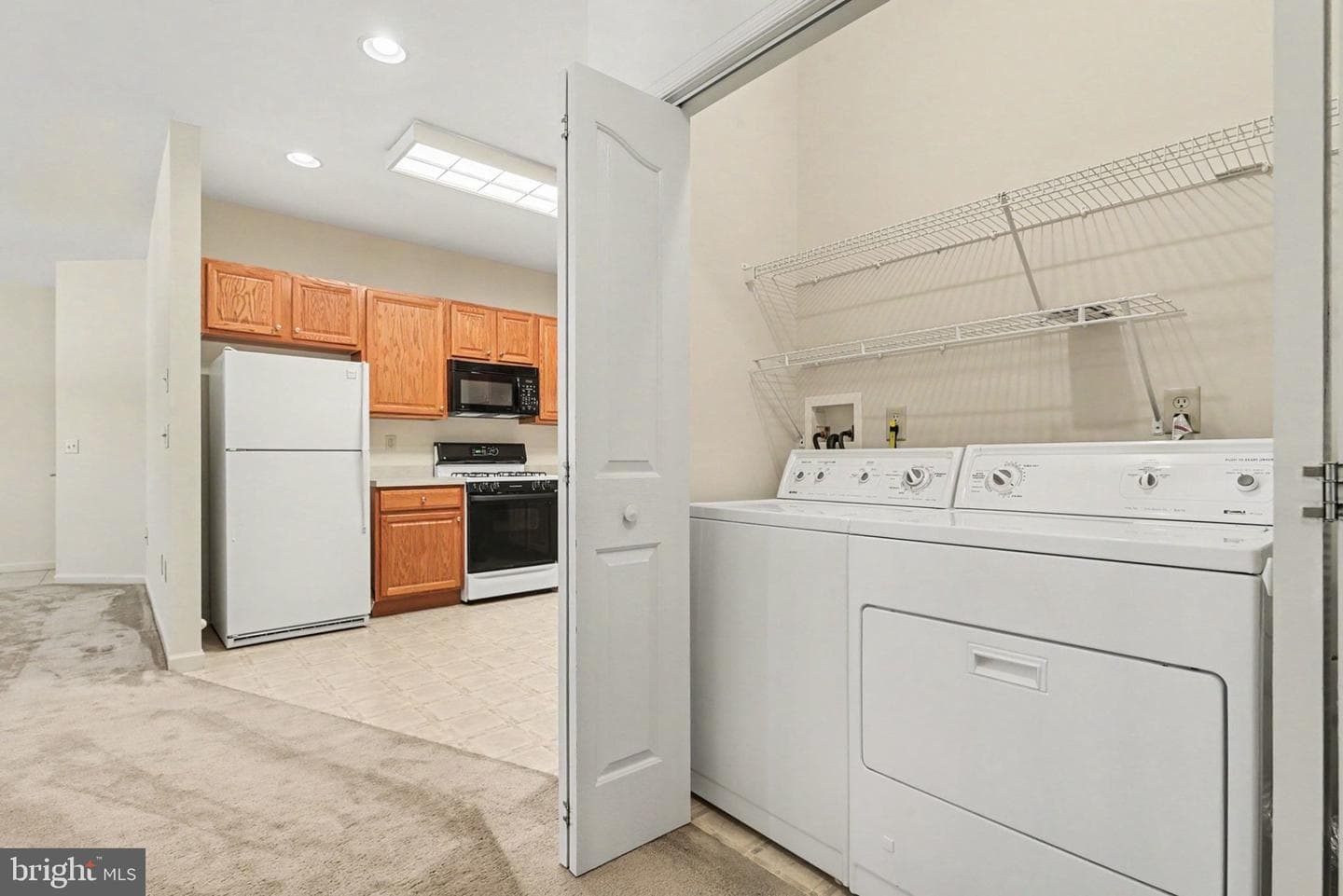 141 Leonard Lane photo 13