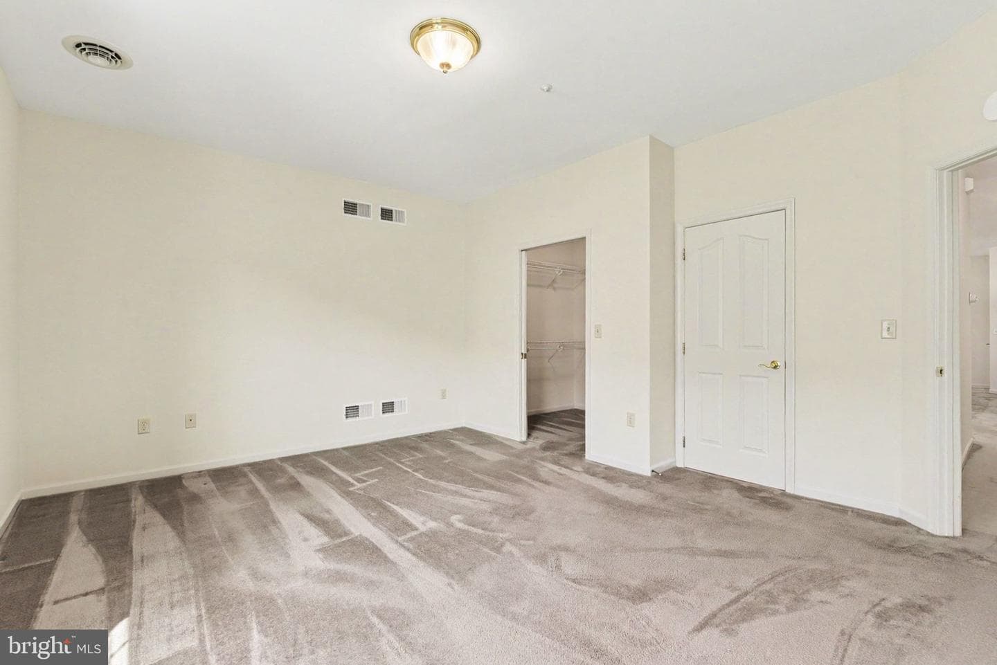 141 Leonard Lane photo 16