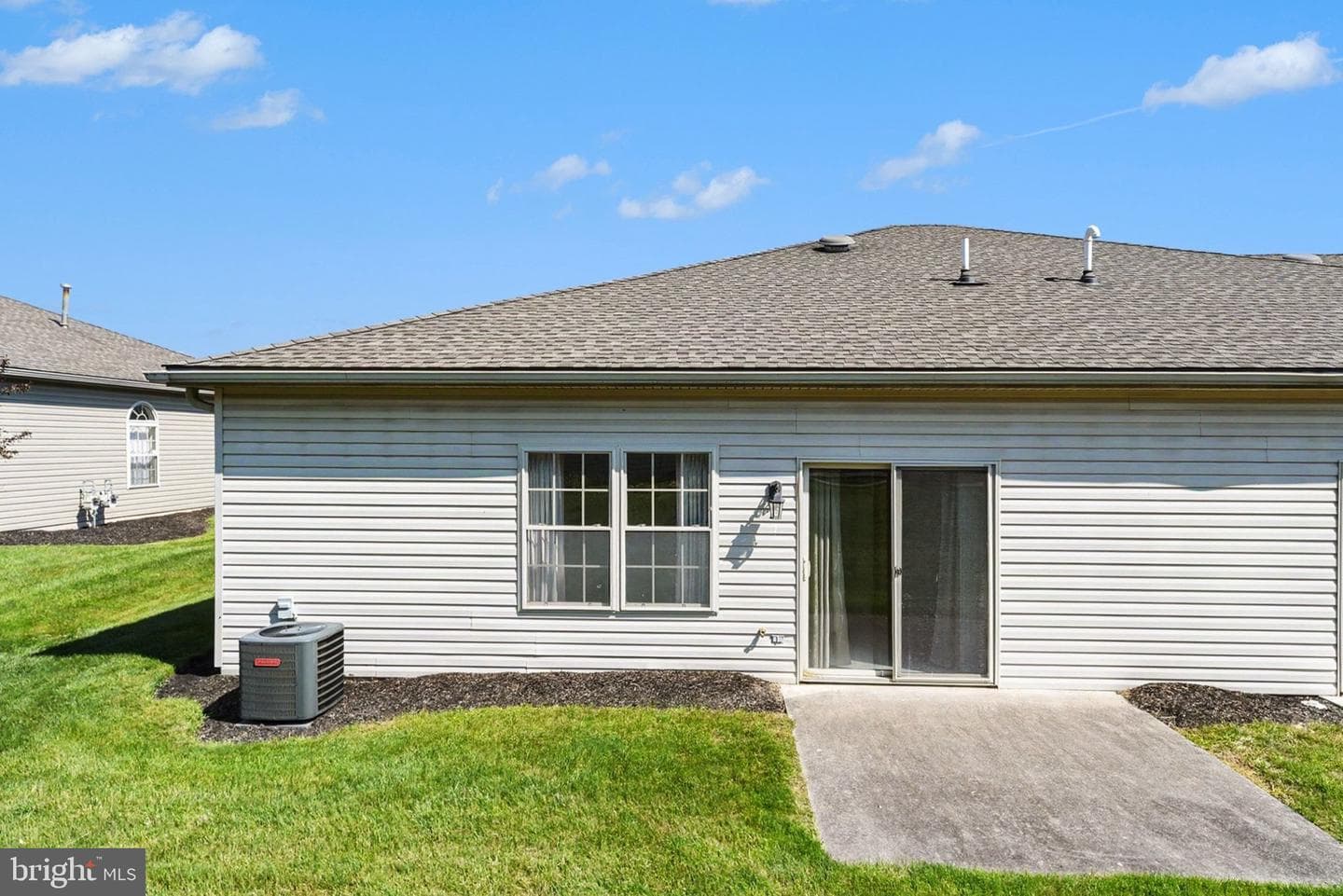 141 Leonard Lane photo 24