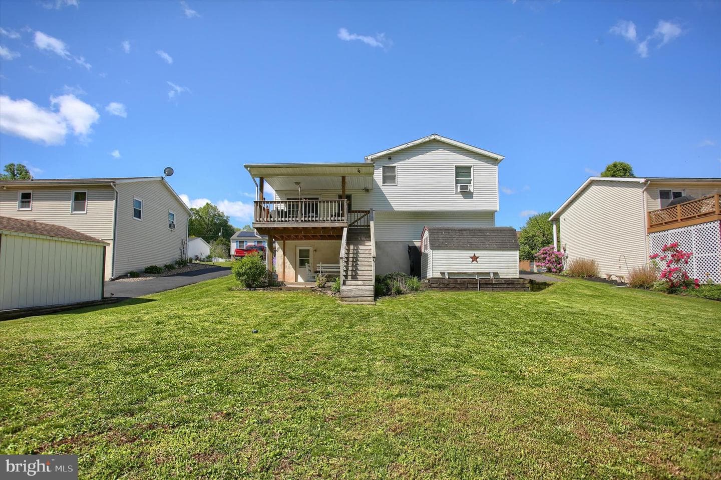 261 Ridgewood Drive photo 26