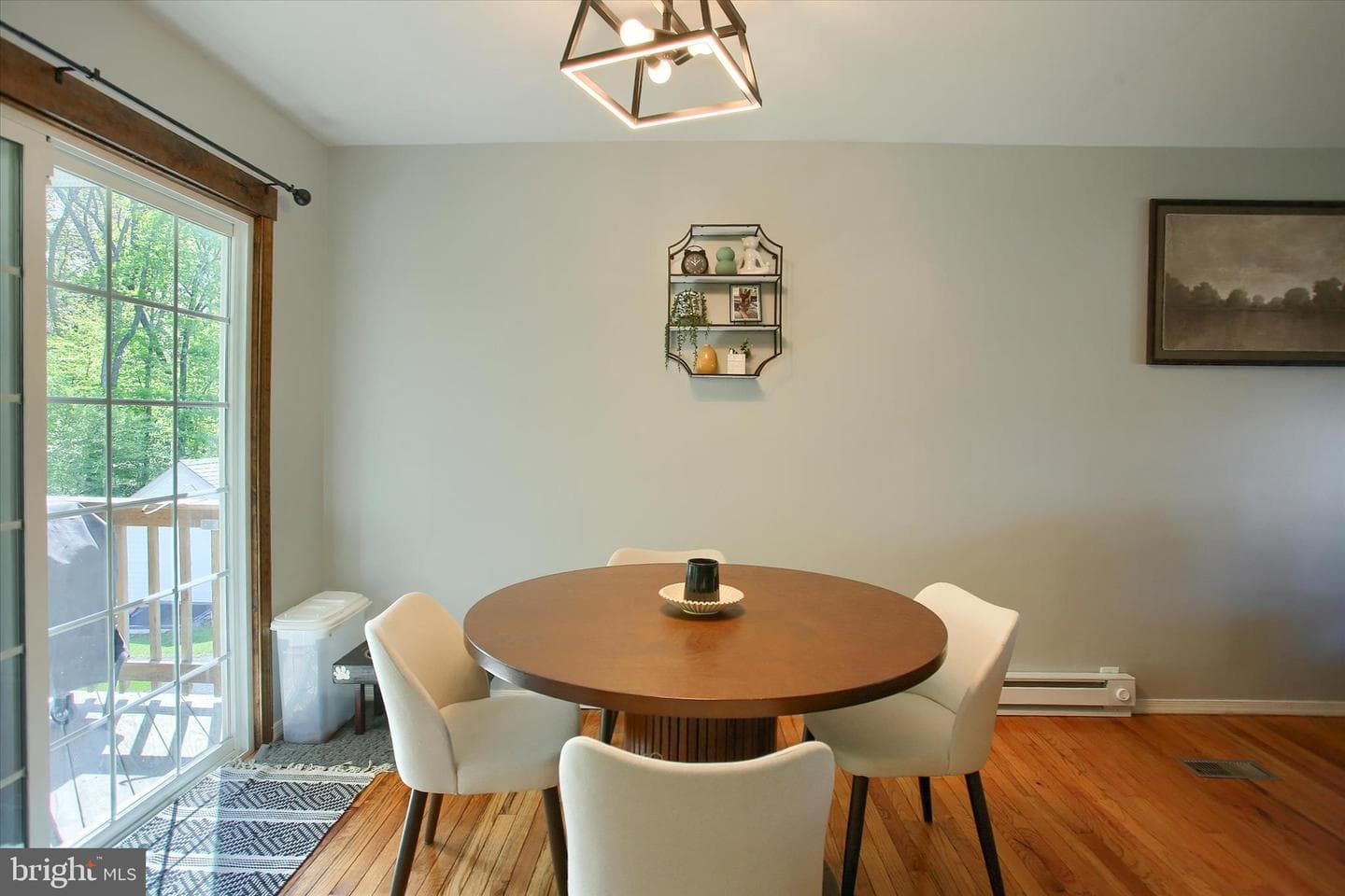 261 Ridgewood Drive photo 8
