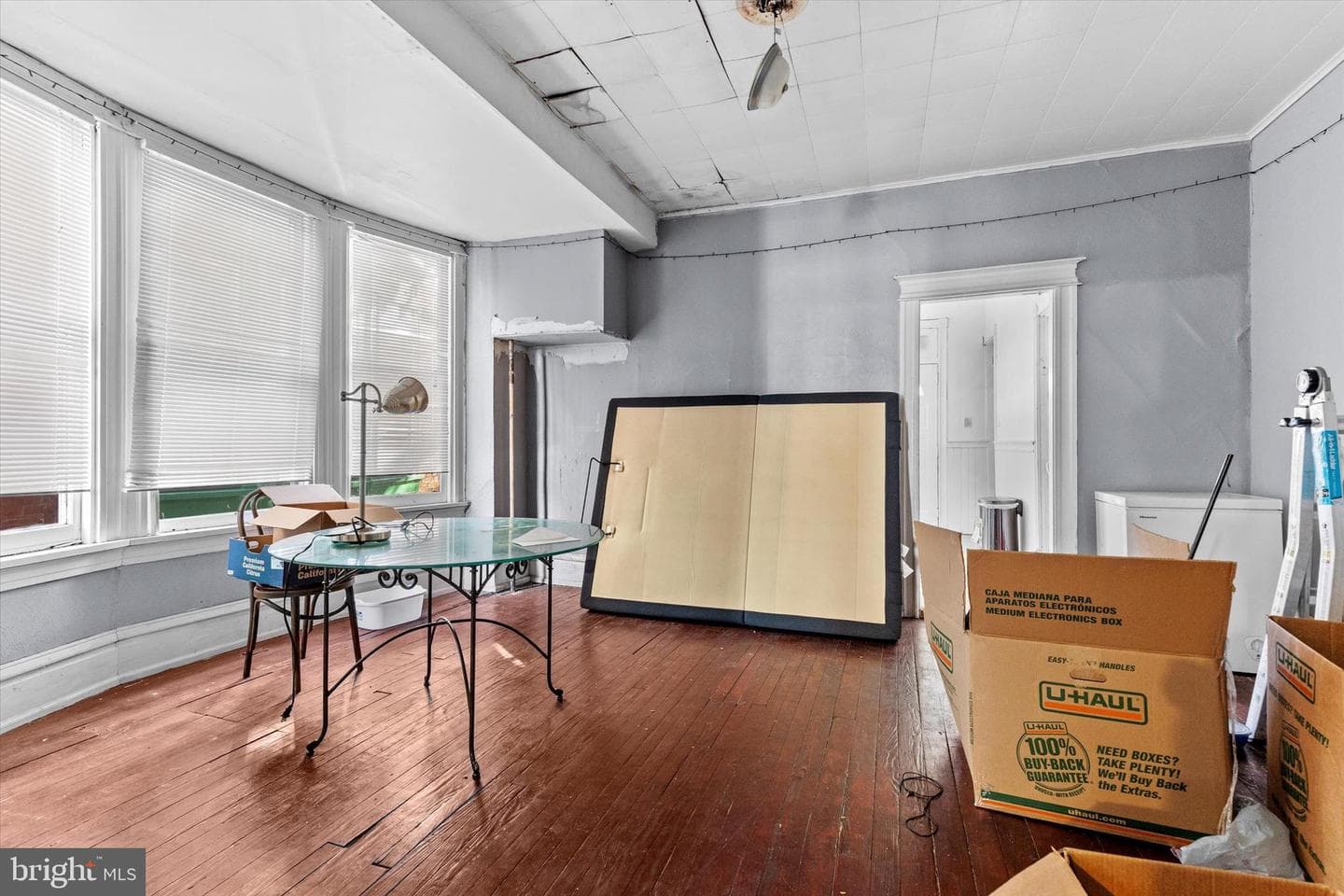 241 Maclay Street photo 5