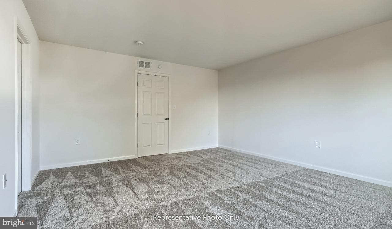 7848 Oak Brook Drive photo 16