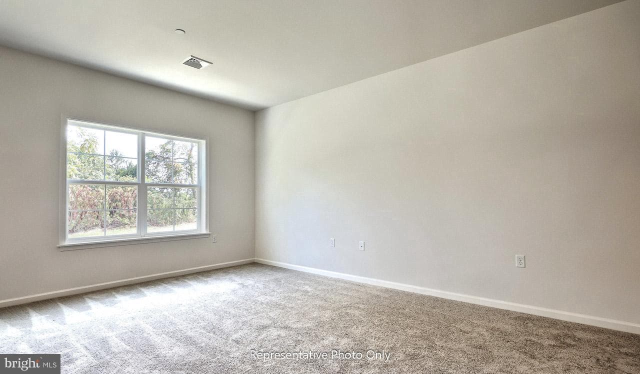 7848 Oak Brook Drive photo 5