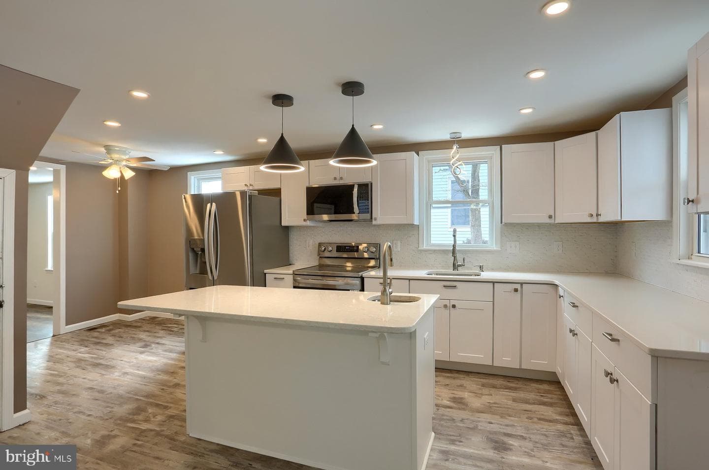 416 Penn Street photo 7