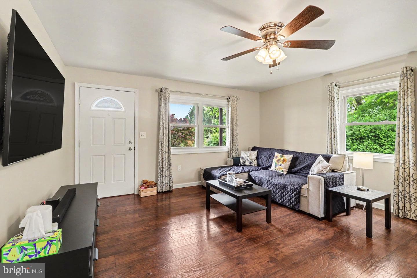 174 Hollywood Drive photo 7