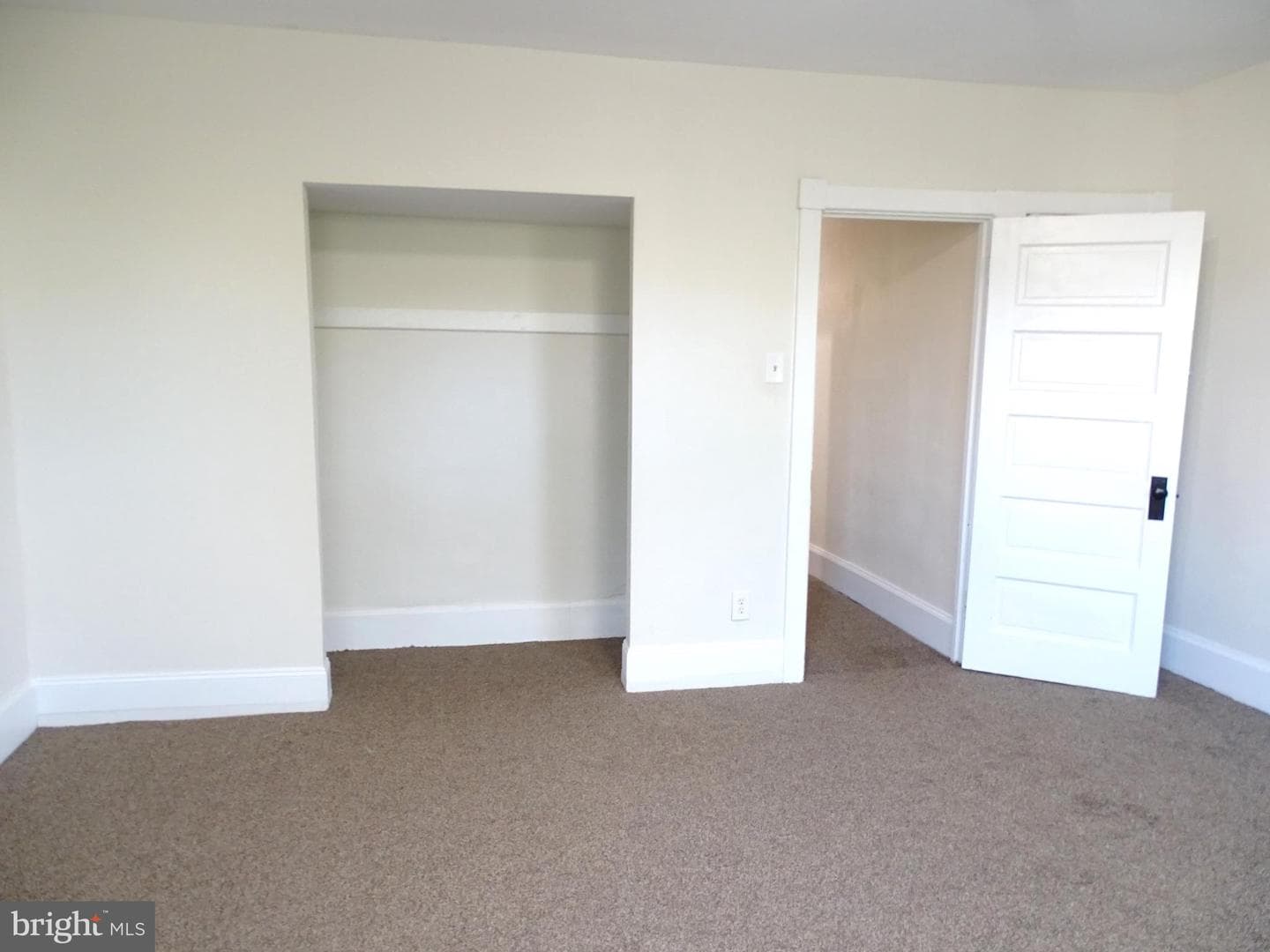2617 N 6th Street photo 9