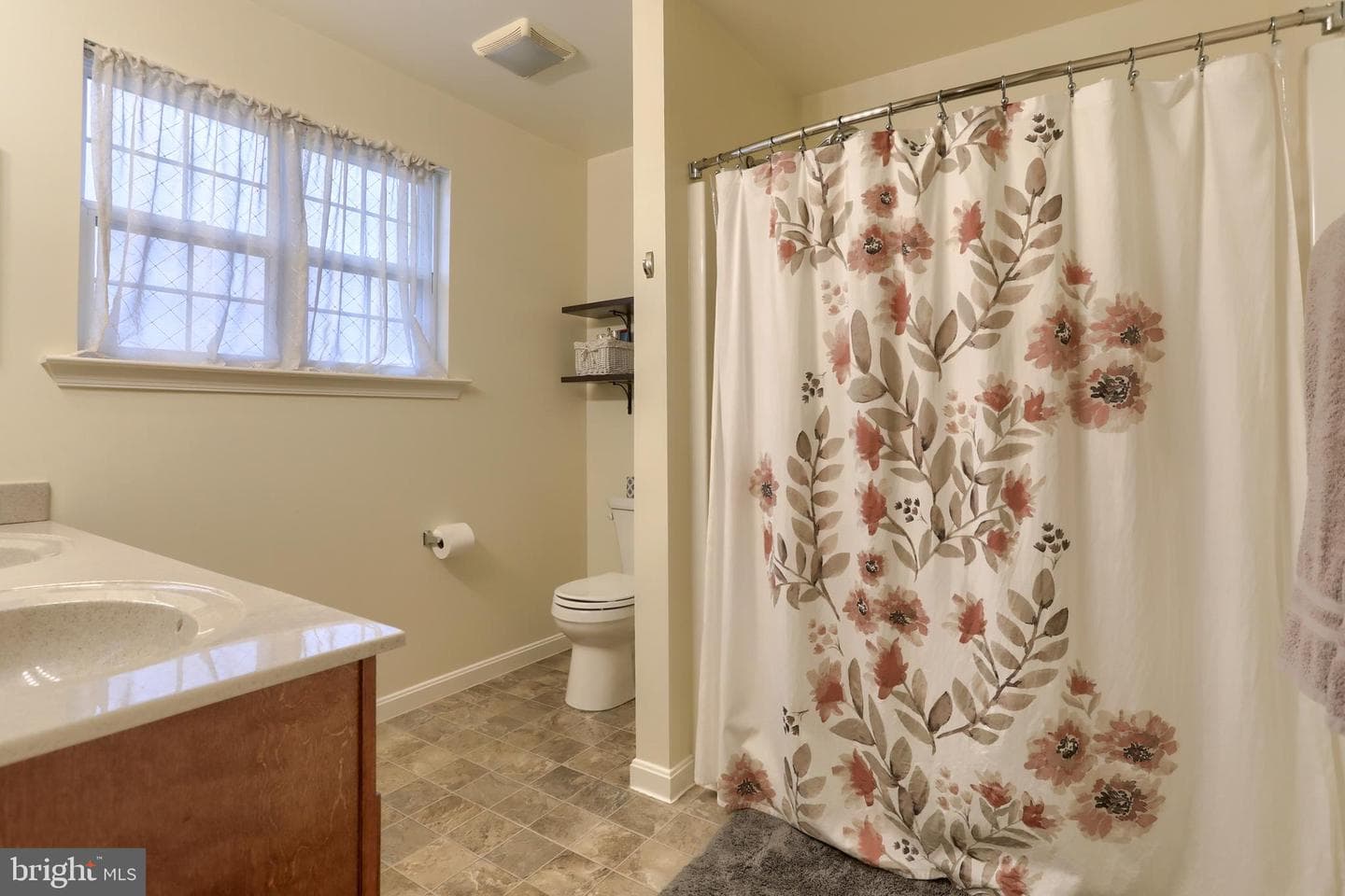 231 Thrush Drive photo 17