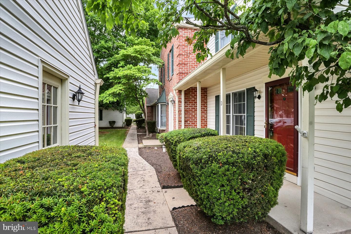 2063 D Raleigh Road photo 5