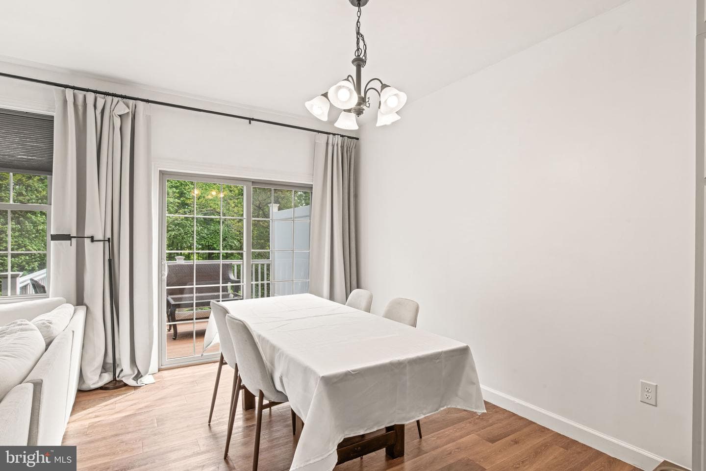 150 Sage Boulevard photo 13