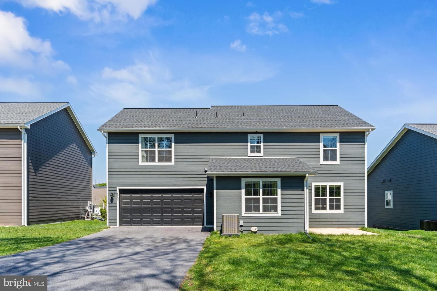 2425 Hawthorne Drive photo 42
