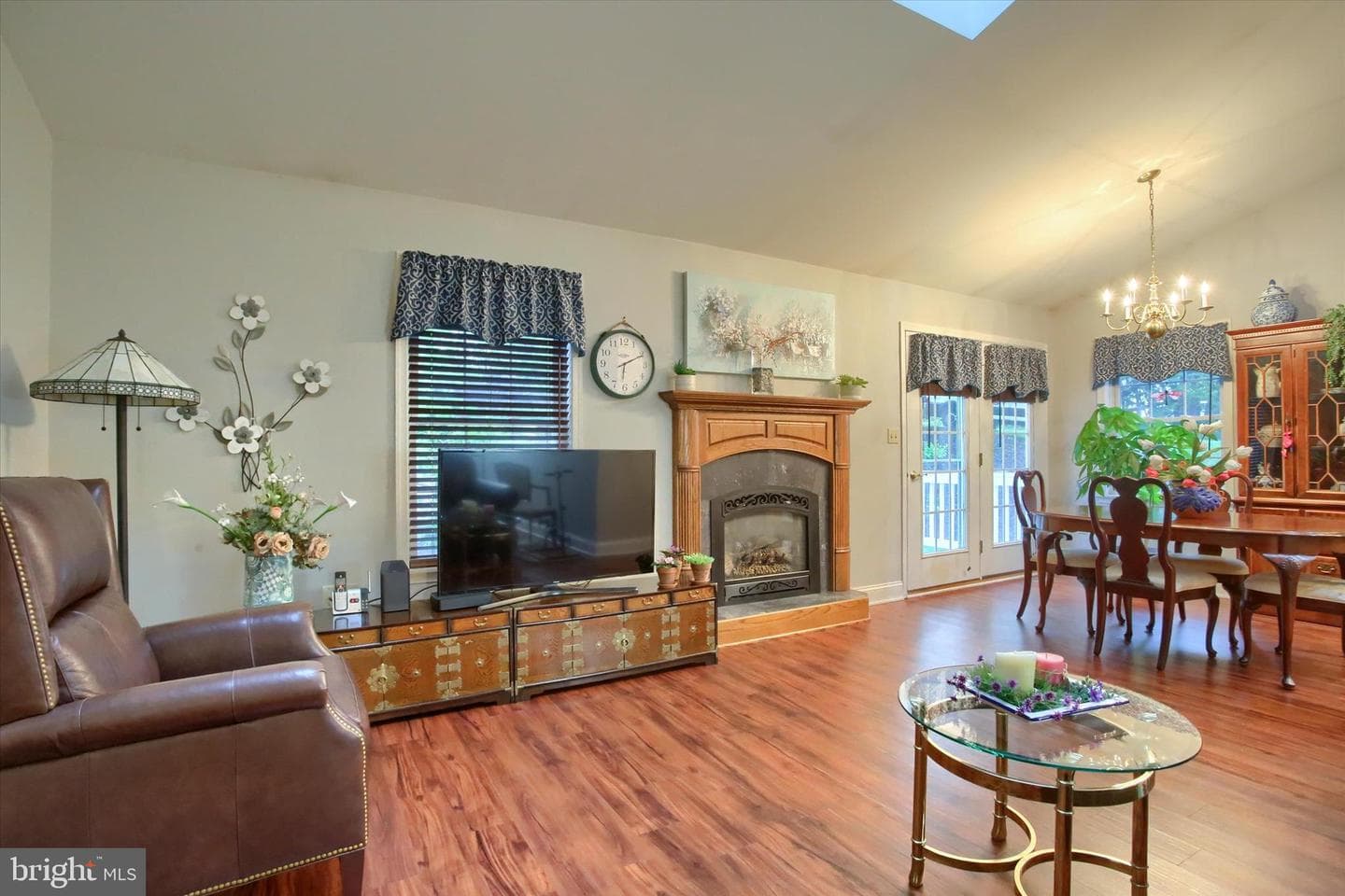 387 Schaffner Drive photo 17