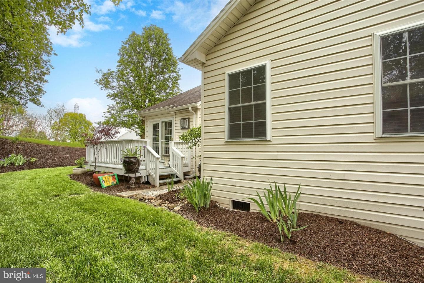 387 Schaffner Drive photo 36