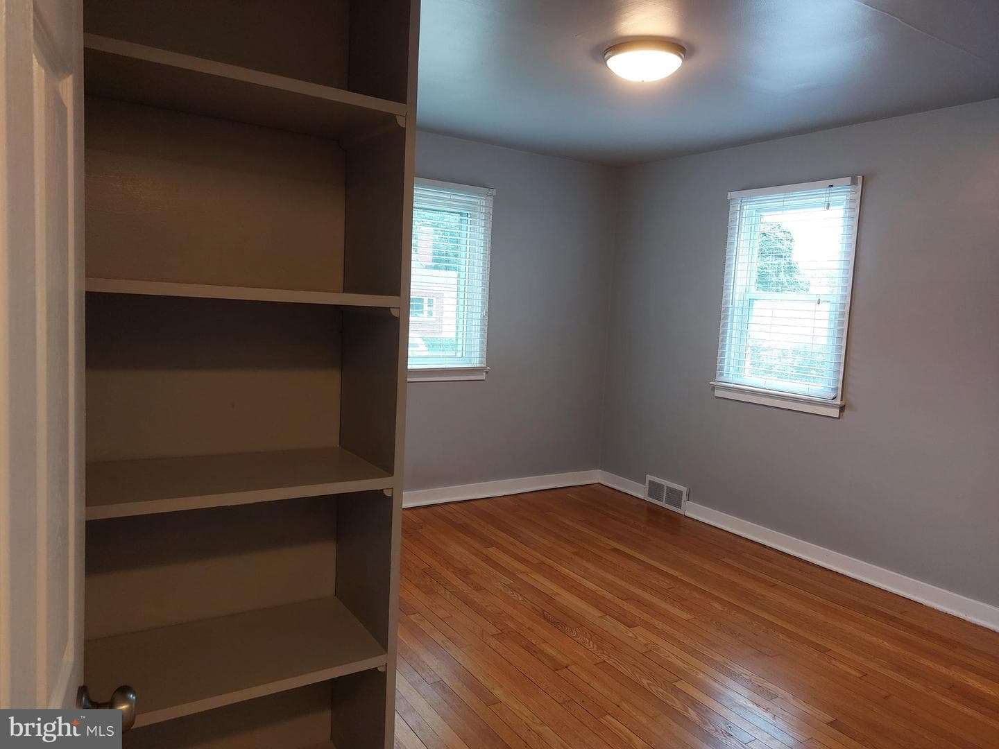 5021 Virginia Avenue photo 8