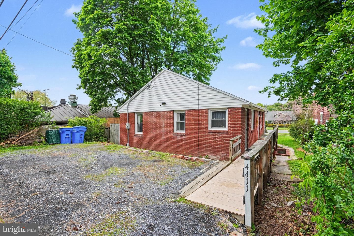4411 Derry Street photo 22
