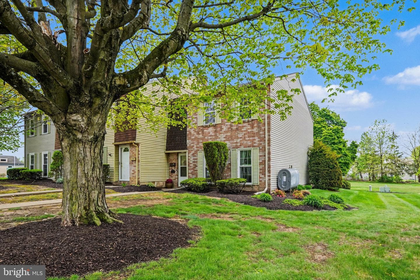 300 Lopax Road photo 21