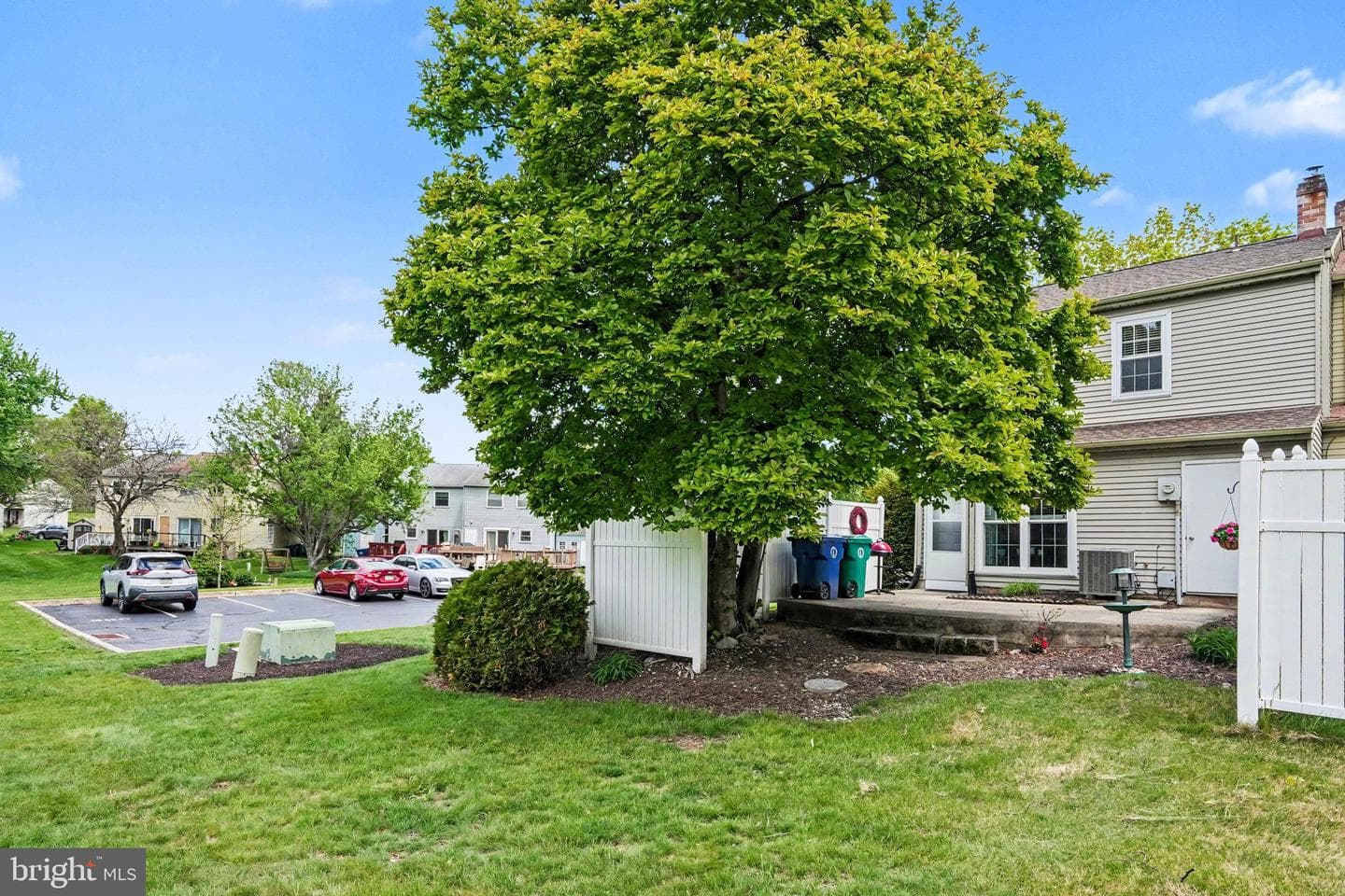 300 Lopax Road photo 25
