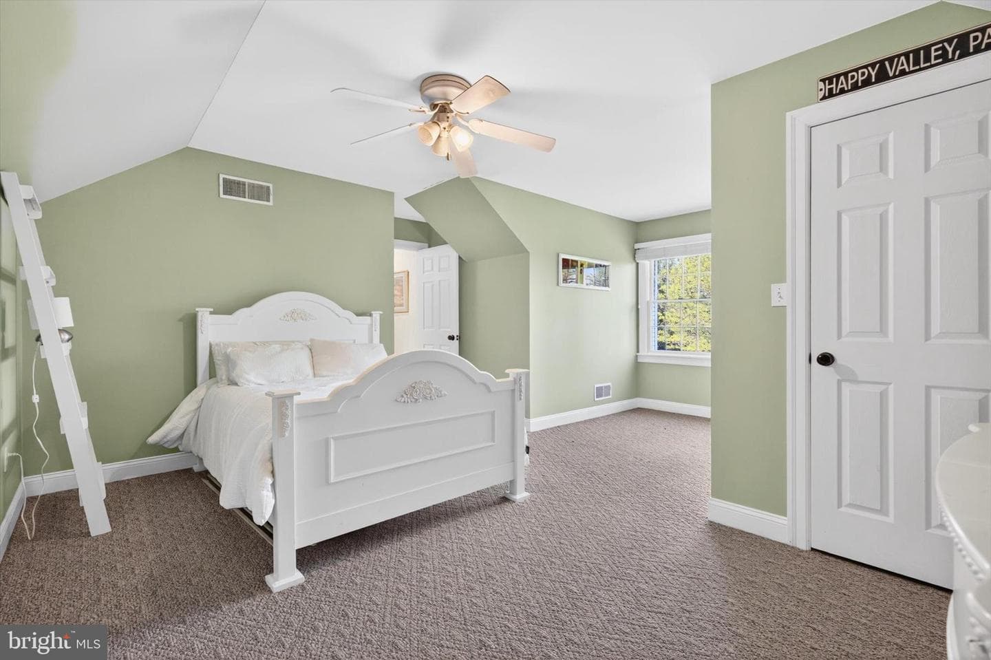 1624 Saddle Lane photo 27