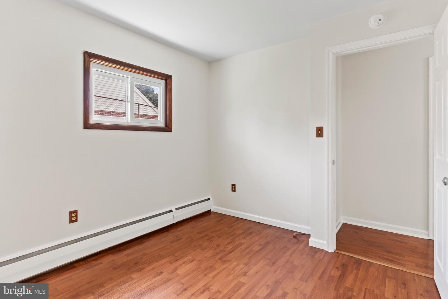 1231 E Caracas Avenue photo 15
