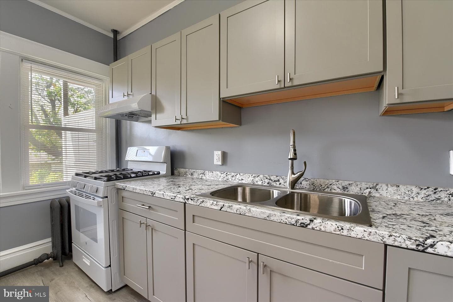 2622 N 5th Street photo 9
