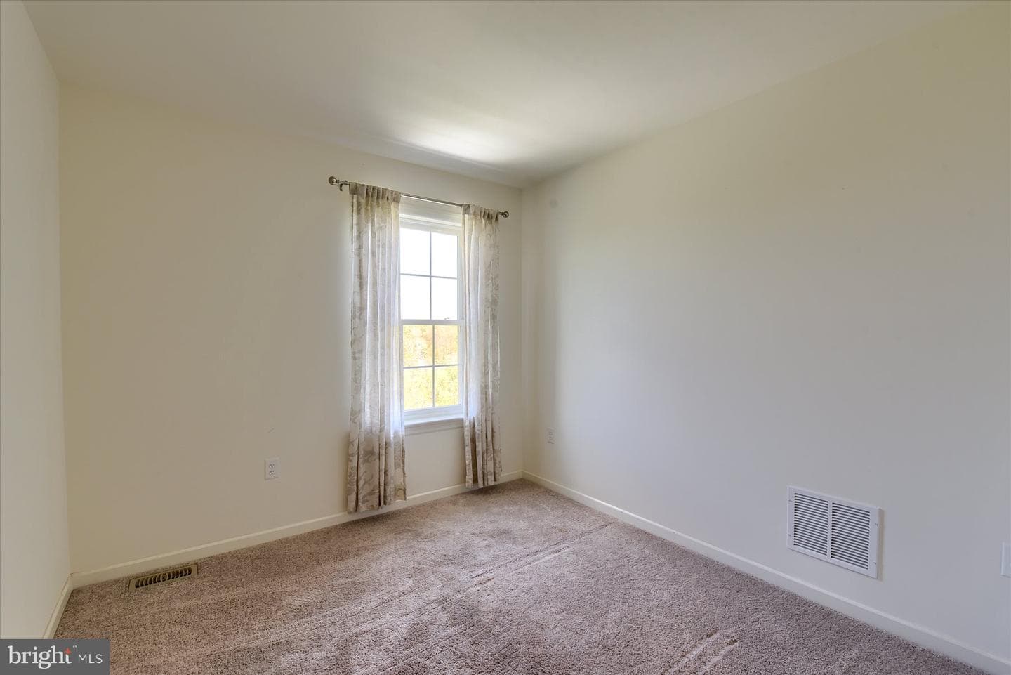 7050 Beaver Spring Road photo 33