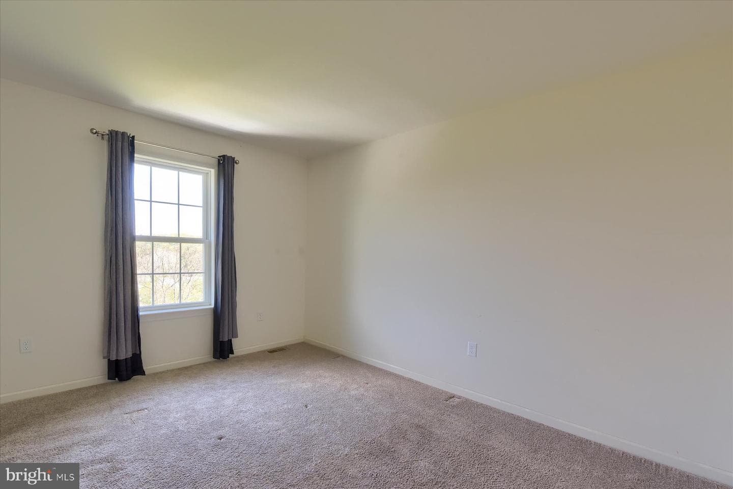 7050 Beaver Spring Road photo 35