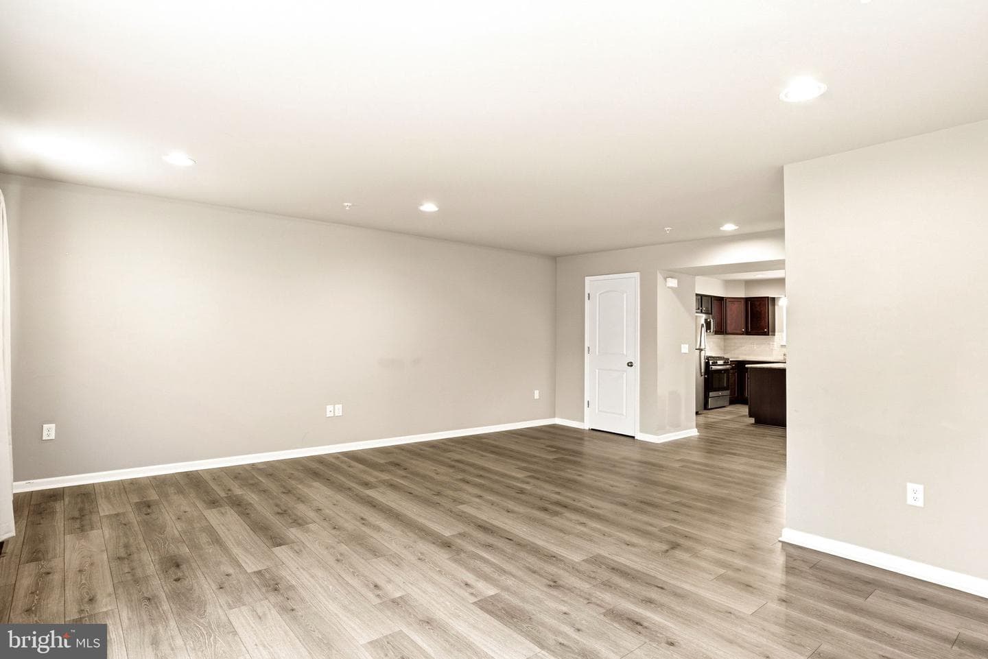 113 High Pointe Drive #50 photo 12