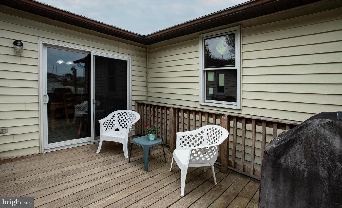 124 Evergreen Street photo 6