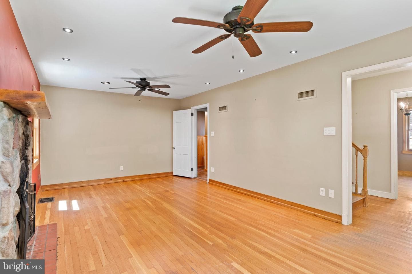 4014 Green Street photo 8
